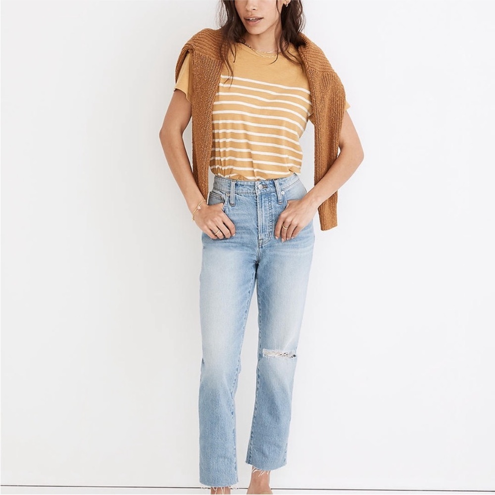 Madewell Tall Curvy Perfect Vintage Jean in NWT
Coney Wash Destroyed Edition